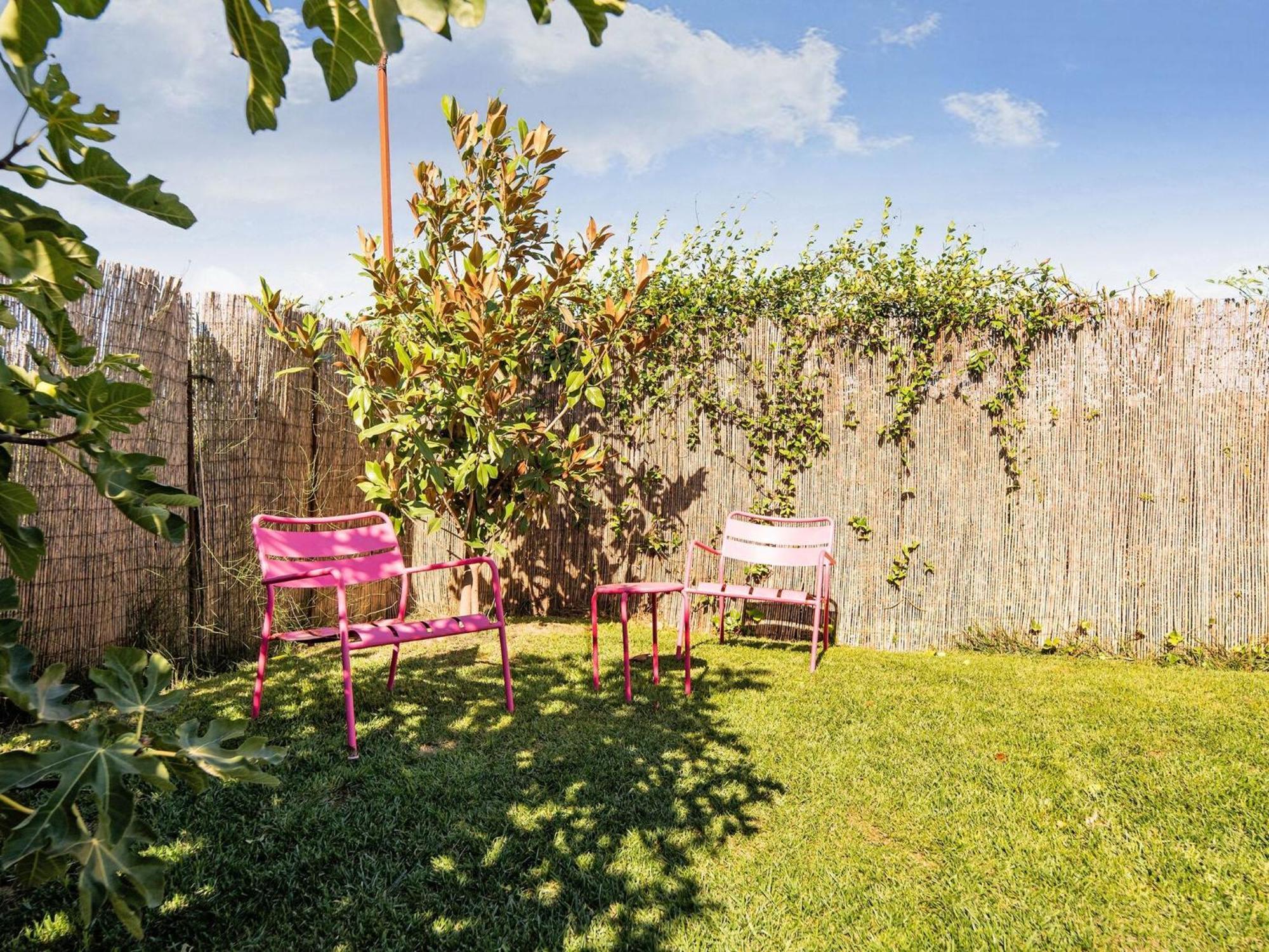 Lively Holiday Home In Fraga With Private Pool Екстер'єр фото
